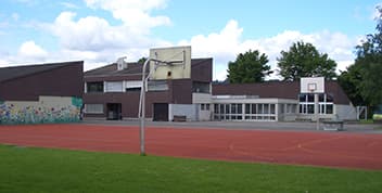 Schule Finsterhennen